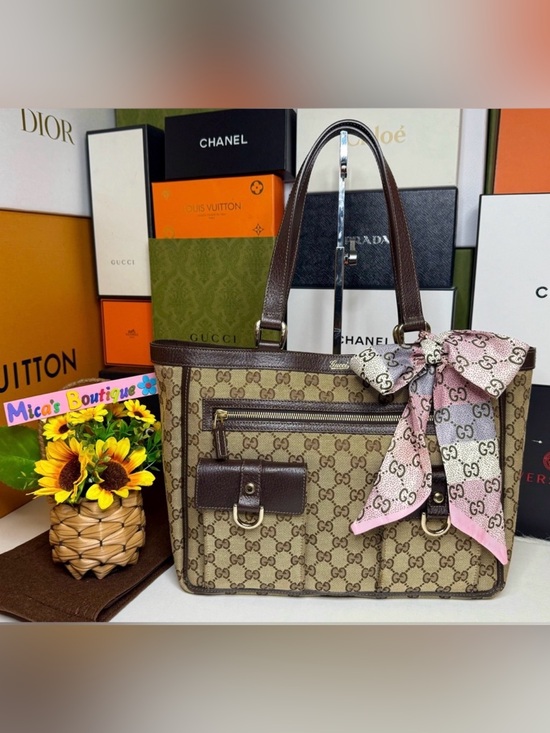 Gucci Handbags - 🔥SOLD GUCCI EUC with COA GG Canvas Abby Tote Bag